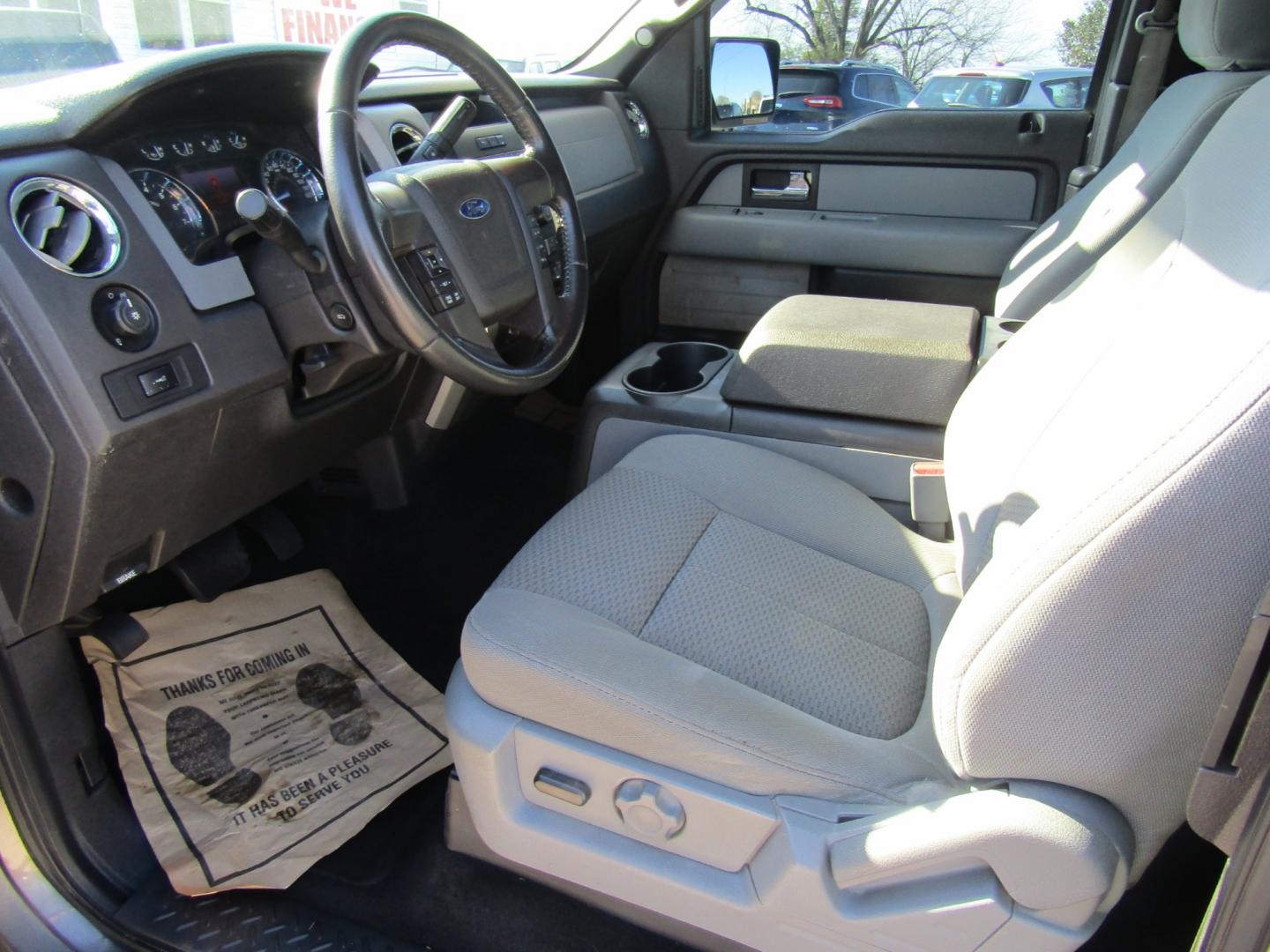 2012 Gray /Gray Ford F-150 FX4 SuperCab 6.5-ft. Bed 4WD (1FTFX1ET1CF) with an 3.5L V6 TURBO engine, Automatic transmission, located at 15016 S Hwy 231, Midland City, AL, 36350, (334) 983-3001, 31.306210, -85.495277 - Photo#3